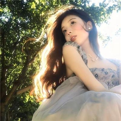 两个伊莲娜